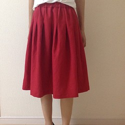 リネンのタック＆ギャザースカート C&S 赤 1枚目の画像