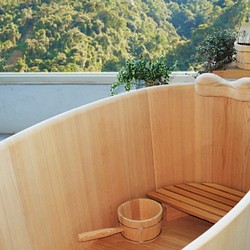 台灣檜木泡澡桶(台檜老料) 4.2尺 (可客製化訂做) 第1張的照片