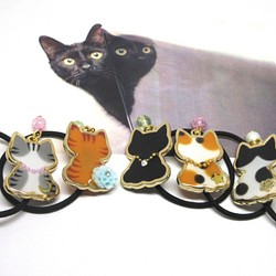 おすわり猫さんのヘアゴムセット（5本組）ねこのヘアゴム レジンのヘアゴム セット販売 1枚目の画像