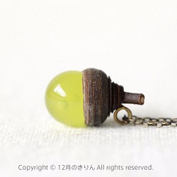 a drop of dream /acorn cup necklace -yellow 第1張的照片