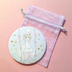 ★SOLD OUT★ハンドミラー_flapper girl (巾着付き) 1枚目の画像