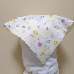 子供用三角巾　ゴム紐付　パール（クリーム色） 1枚目の画像