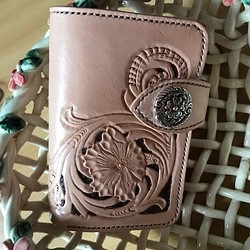 花柄二つ折り財布