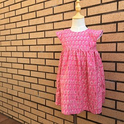 女の子の偽の袖のドレス - ハンドブックピンクの羽毛（サイズ100） 1枚目の画像