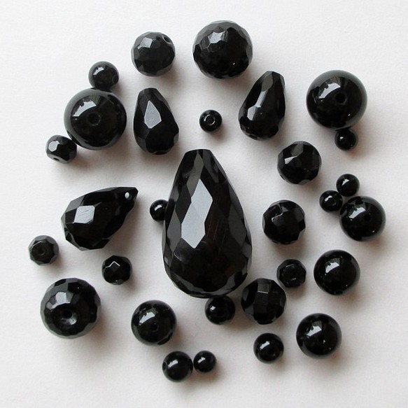 天然石  カラーアソートパック　ブラック系　オニキス　セットA　（ai-0315） 1枚目の画像