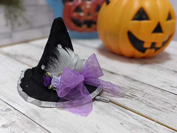　犬・猫用ハット　紫　ビジュー　とんがり帽子　小型犬　ハロウィンコスプレ 1枚目の画像