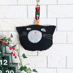 【受注生産】猫さんそのものポーチ 吊り下げ金具付き　黒猫さん　 1枚目の画像