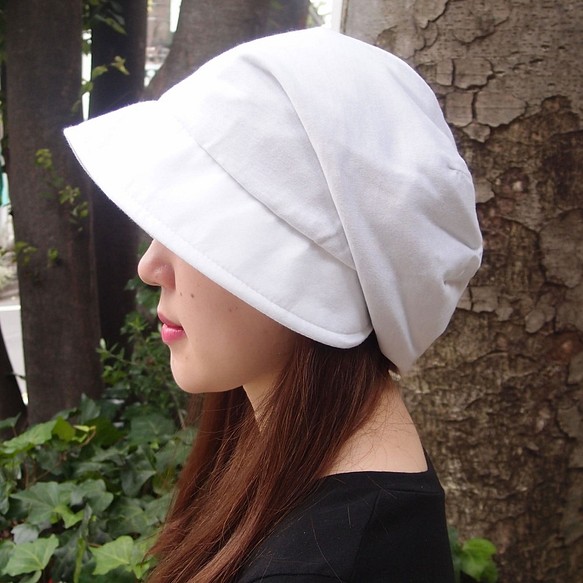 ピッコロ・スムース/フリーサイズ　ホワイト　UV　たためる帽子　風に飛ばない帽子 1枚目の画像