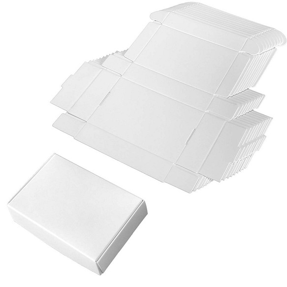 クラン 組み立て式小型紙箱 白 10枚セット 手のひらサイズ 定形外 クリックポスト 対応  シールのおまけ付き！ 1枚目の画像