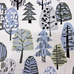 【広巾】　北欧風の森　～雪が一面に広がってるみたい～ 1枚目の画像