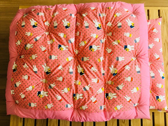 手作り 赤ちゃん 子供 布団 ふとん ベッド お昼寝布団 ミッフィー ショルダーバッグ付き 日本製 1枚目の画像