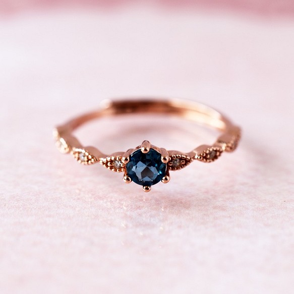ロンドンブルートパーズ指輪、リング：11月の誕生石：青色：大人可愛い、きれいめ：ピンクゴールド：Creema限定