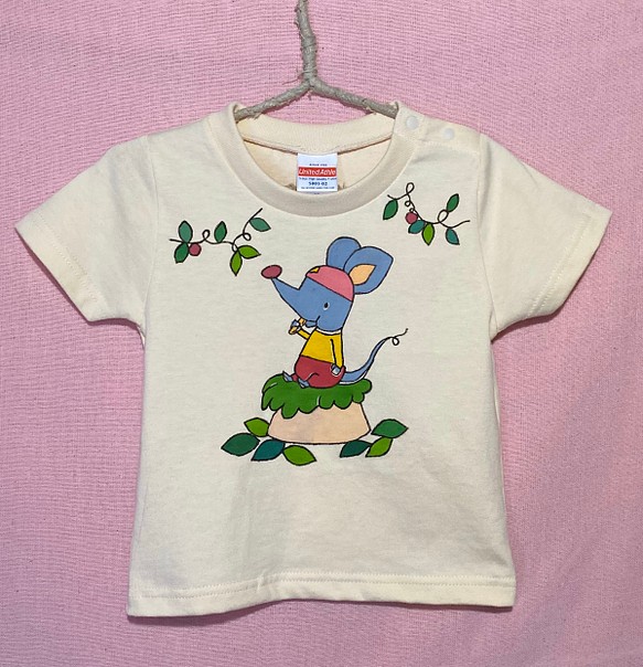 オリジナルキャラクター手描き子供tシャツ90サイズ両面イラスト入り ネズミのきっぷ 子供服 夢降堂 通販 Creema クリーマ ハンドメイド 手作り クラフト作品の販売サイト