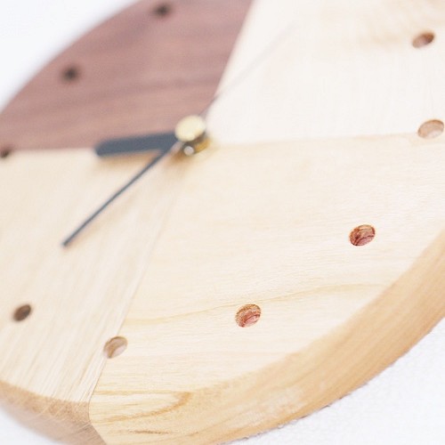 Quatro Qlock(4種の木の時計)【製作キット】 木材・板 arbre 通販