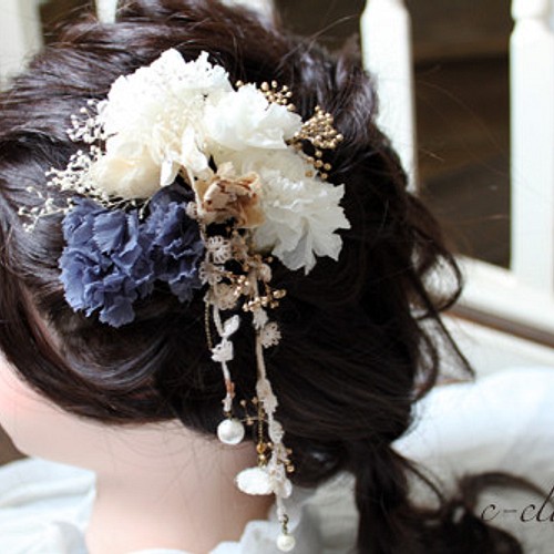結婚式 花 髪飾り 黒と白のカーネーション♯03 プリザーブドフラワー