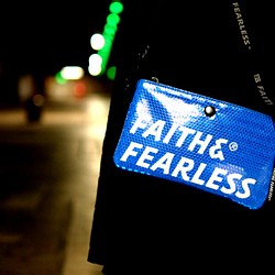 Faith& Fearless - STAR MINI_藍色 第1張的照片
