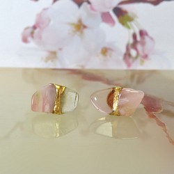 桜のひかり＊Pink Opal × Prehnite・Rose Quartz＊金継ぎ／pierce／L～M size 1枚目の画像
