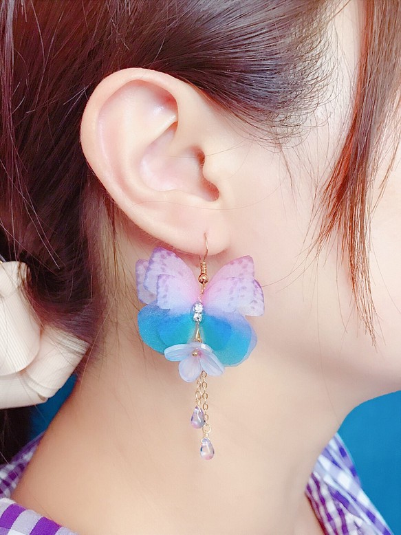 [新] Phantom三蝶蝴蝶繡球耳環耳環UV樹脂過敏婚禮紫羅蘭 第1張的照片