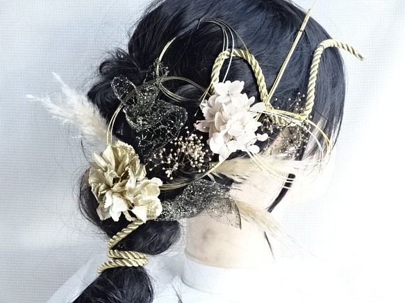ゴールドの紫陽花の髪飾り 成人式 正規逆輸入品 結婚式 卒業式