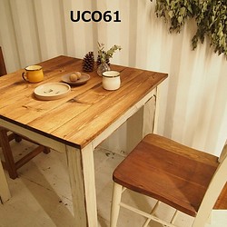 カフェテーブル【800×800】（ダーク・シャビー）アンティーク風・天然無垢材・什器 1枚目の画像