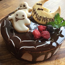 ハロウィン限定濃厚なチョコレートムースのケーキ4号 1枚目の画像
