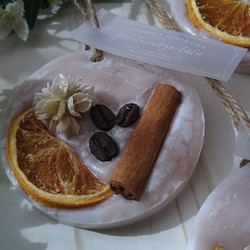 オレンジ＆コーヒーのバニラ香るアロマワックスサシェ 1枚目の画像