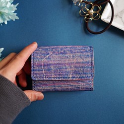 着物の染色技法で革を染めた三つ折りミニ財布 no,18 1枚目の画像
