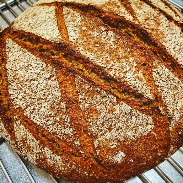 古代小麦(スペルト小麦)全粒粉のパンコンプレ 1枚目の画像