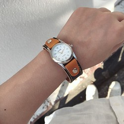 【送料無料】毎日つけていたくなる時計「ステッチラン 腕時計」受注生産（SRW-KCC-YS）Ⅱ 1枚目の画像