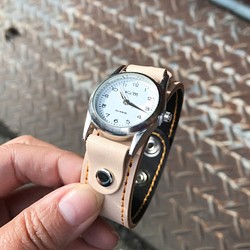 【送料無料】毎日つけていたくなる時計「ステッチラン 腕時計」受注生産（SRW-WKW-YS）Ⅱ 1枚目の画像