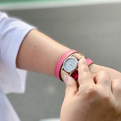 ▲ROLL 上手に使いたいドキドキ♡ピンク＂ロールアップ 腕時計＂くるくる巻き（RUW-PPWW-W） 1枚目の画像