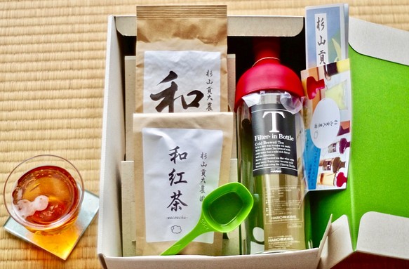 夏ギフトに!緑茶「和」200g &「和紅茶」リーフ50g＆フィルタインボトルのギフトセット 1枚目の画像