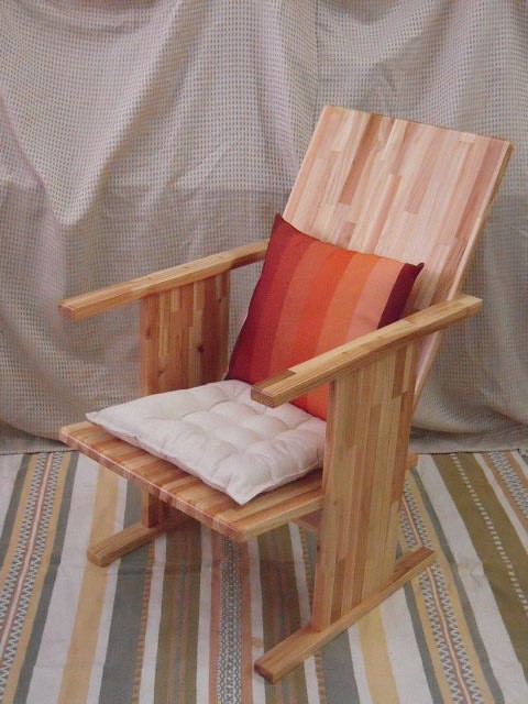 リラックスチェアN】 温もり/ナチュラル/軽い/椅子/杉集成材 椅子