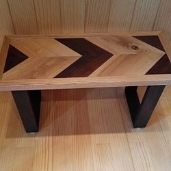【ツートン　ヘリンボーン 700】　 カフェテーブル/シェルフ / 天然木/ 無垢材/ベンチ 1枚目の画像