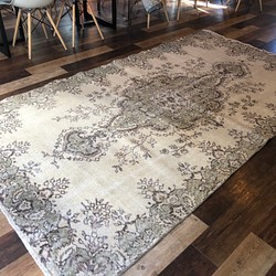 ヴィンテージラグ　トルコ絨毯　オールドラグ　ターキッシュ　ハンドノット　手織り絨毯 1枚目の画像
