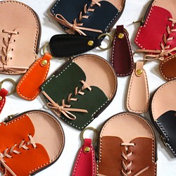 《Creema限定2021新春福袋》 靴型コインケースと革の靴べらキーホルダー 各１０色 色の組み合わせ自由 1枚目の画像