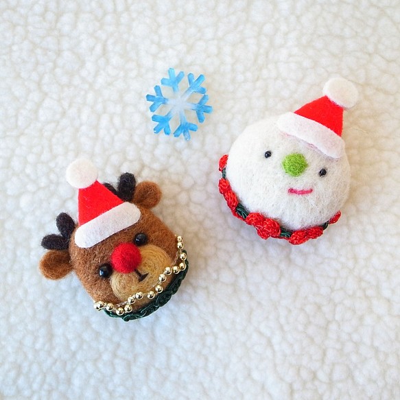 【接單製作】聖誕雪人&馴鹿/羊毛氈別針2入一組(雪人馴鹿胸針穿搭配件禮物聖誕節交換禮物snowman reindeer) 第1張的照片