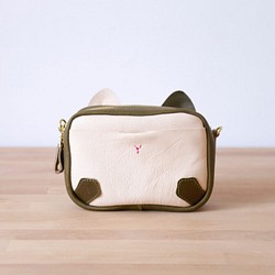 新商品キャンペーン中！隠の猫ー本革小さなファスナーショルダーバッグ 　 1枚目の画像