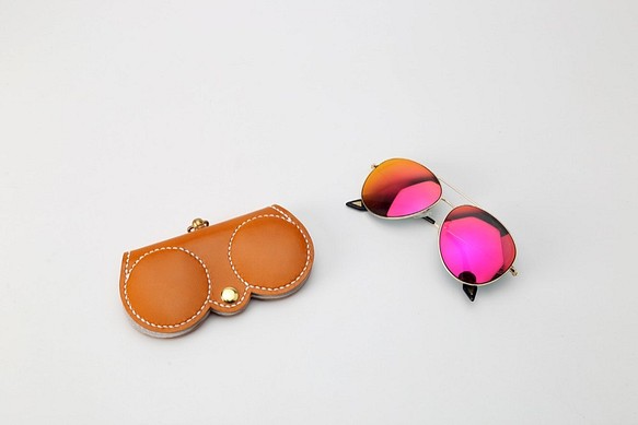 Creema Limited眼鏡盒由貓頭鷹連體皮革眼鏡盒手袋魅力 第1張的照片