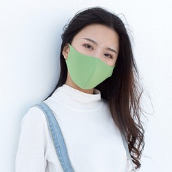 Prodigy│《綠M》極致柔軟3D立體防曬透氣口罩 第1張的照片