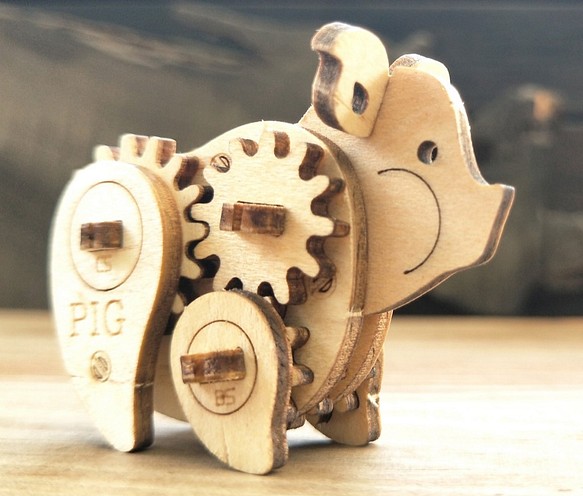 DIY動態木模-豬、木工手作、最佳送禮小物 第1張的照片