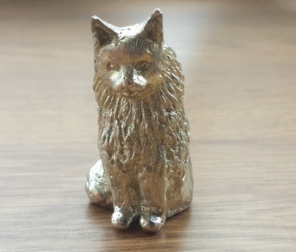 ノルウェージャンフォレストキャット　猫　彫刻調　置物　金属製　動物シリーズ＃2 1枚目の画像