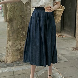 甘さ控えめのデニム風ロングギャザースカート　コットン 1枚目の画像