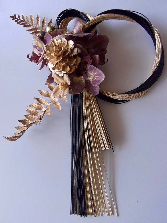 胡蝶蘭のシックな水引きお飾り（A） 1枚目の画像