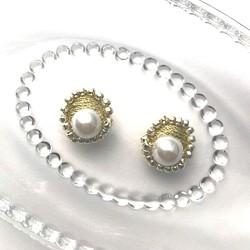 金×珍珠刺繡耳環或耳釘 第1張的照片