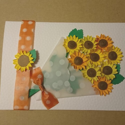 向日葵の花束のメッセージカード 140 カード レター 25 通販 Creema クリーマ ハンドメイド 手作り クラフト作品の販売サイト