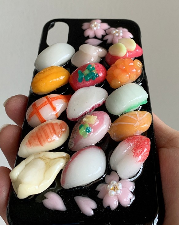 櫻花和迷你壽司智能手機殼 第1張的照片