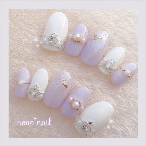 サイズ 形変更無料 大人のパープルシンデレラネイル ネイルチップ ネイルシール Nono Nail 通販 Creema クリーマ ハンドメイド 手作り クラフト作品の販売サイト