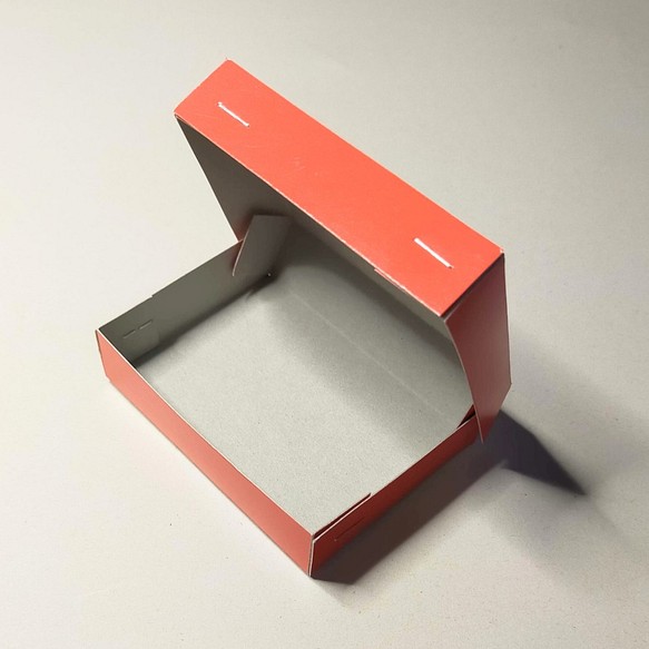 小物の発送に（size3）　紙製小箱１０個セット・ミックスカラーor白　約７２ｍｍ×５１ｍｍ×１５ｍｍ 1枚目の画像