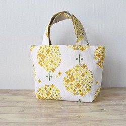 【ラスト1点】黄色いお花のミニトートバッグ 1枚目の画像